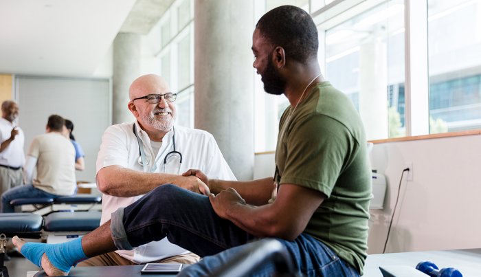 Are Veterans Required to Enroll in Medicare?