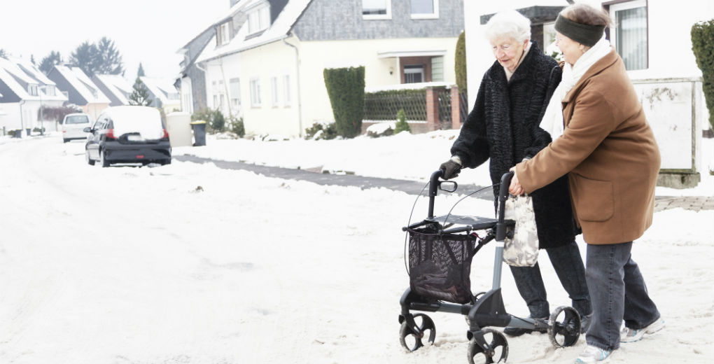 Senior Tips: How to Stay Safe and Warm During Winter