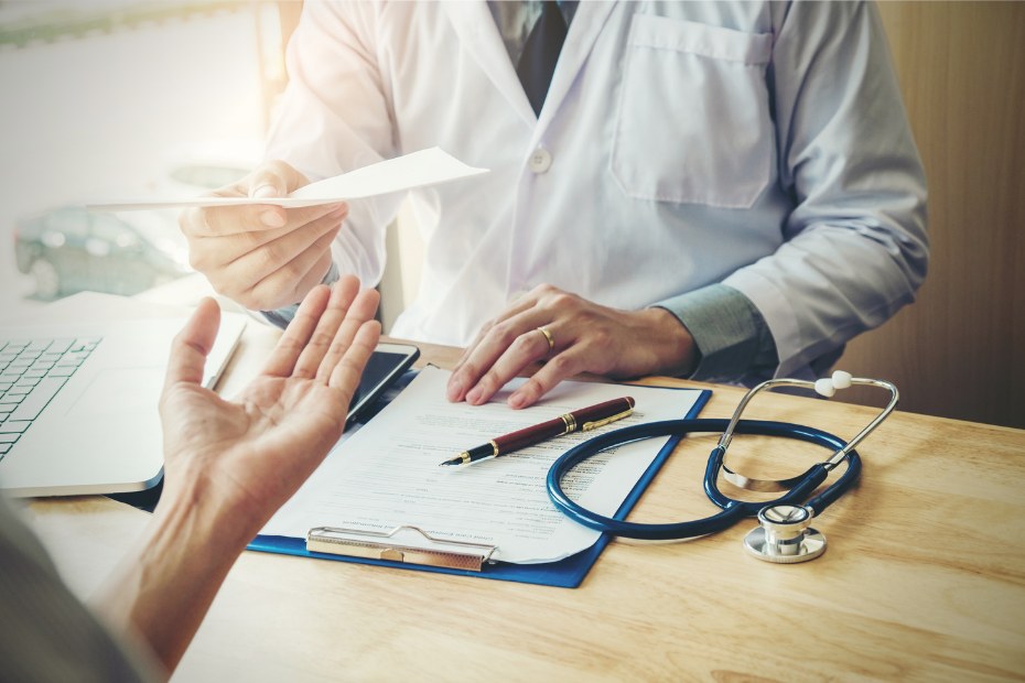 Key Differences: Medicare Advantage vs. Medigap