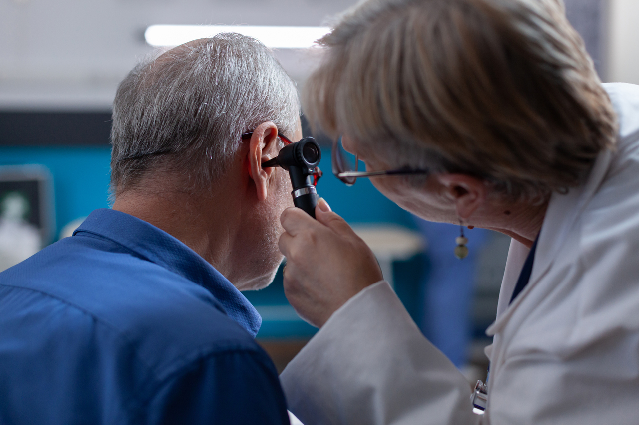 Does Medicare Cover Hearing Services?