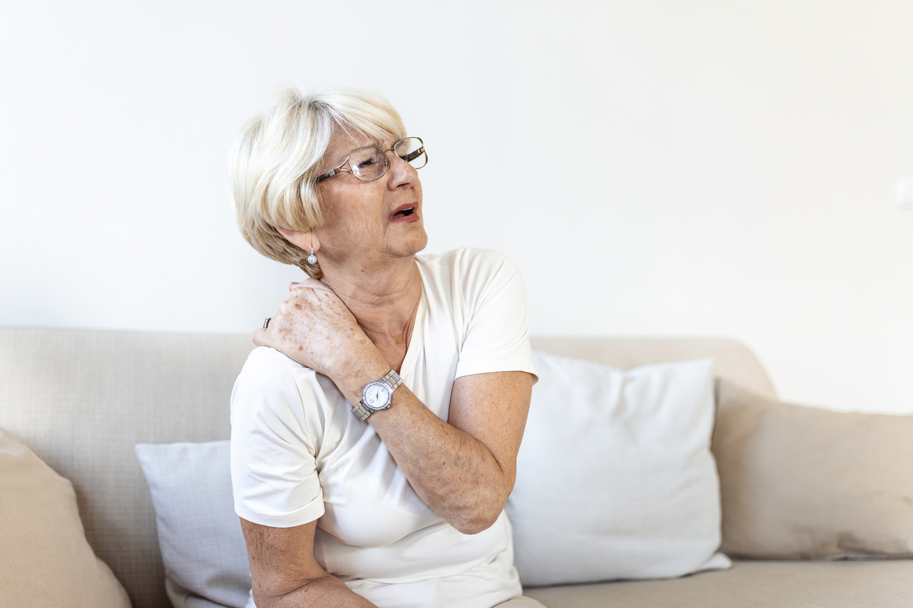 Building Bone Health: A Guide to Osteoporosis Self-Care with Medicare